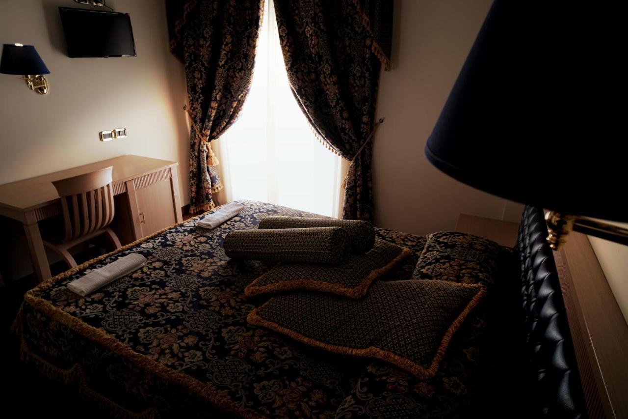 Hotel Concorde Sant'Egidio alla Vibrata Kültér fotó