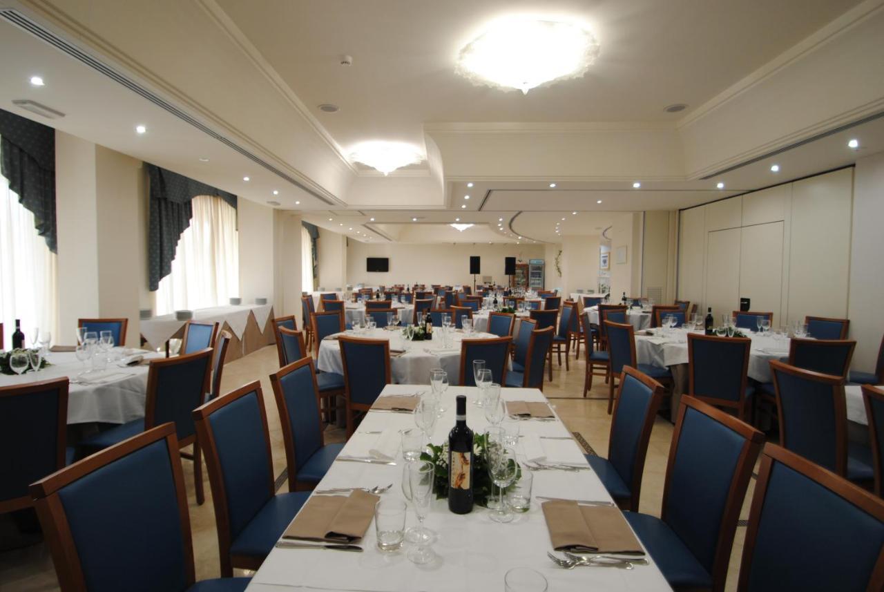 Hotel Concorde Sant'Egidio alla Vibrata Kültér fotó